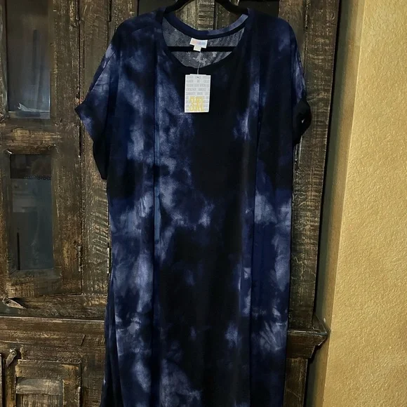NWT CHELSEA LuLaRoe T-Shirt Dress ~ NAVY BLUE TIE DYE ~ Sizes 3XL - Picture 3 of 6